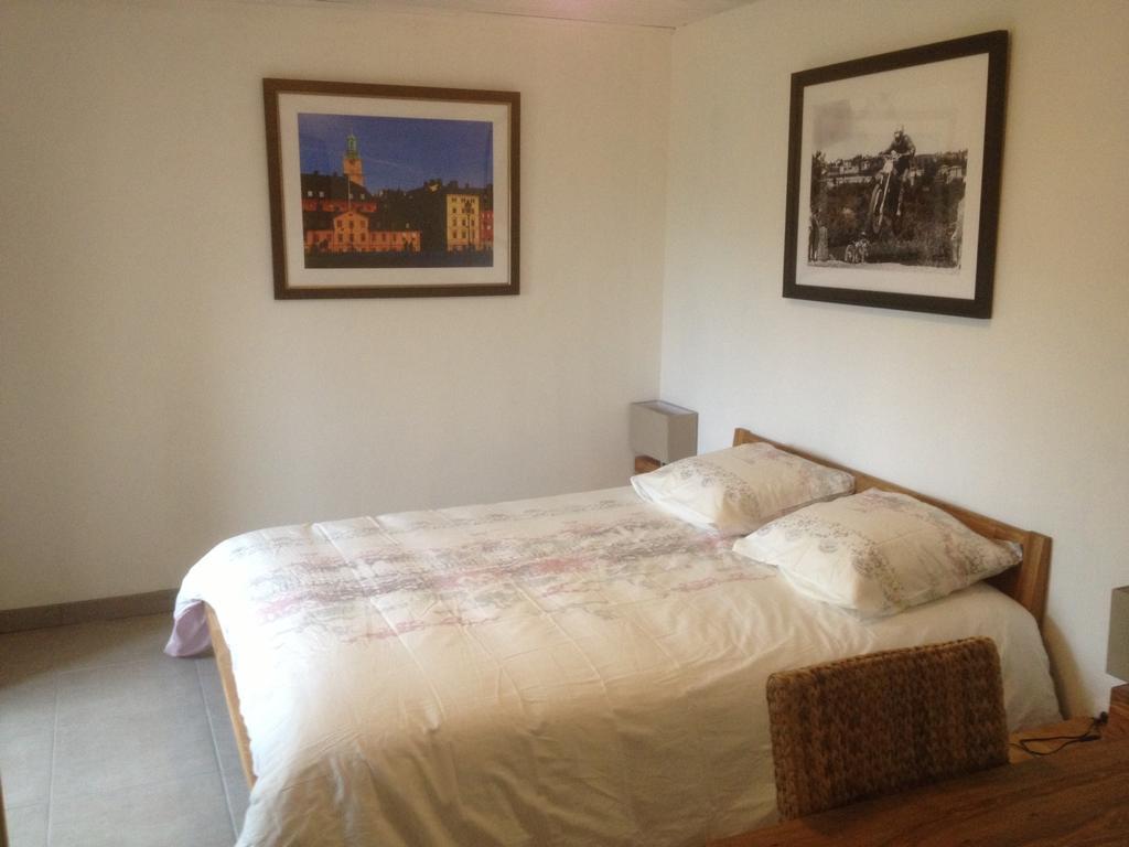 La Grange O Belles Bed & Breakfast Champfremont Phòng bức ảnh