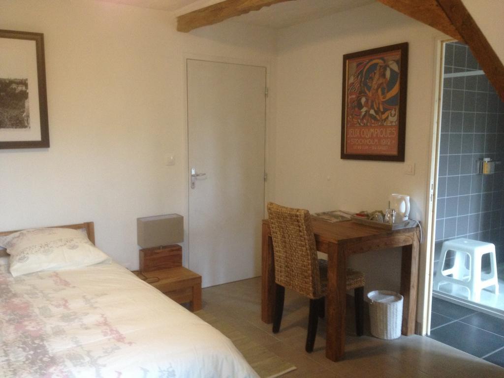 La Grange O Belles Bed & Breakfast Champfremont Phòng bức ảnh